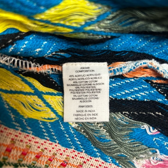 dRA Los Angeles Embroidered Open Front Kimono - Picture 5 of 8